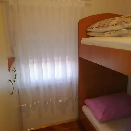 Krmpotic Vir
